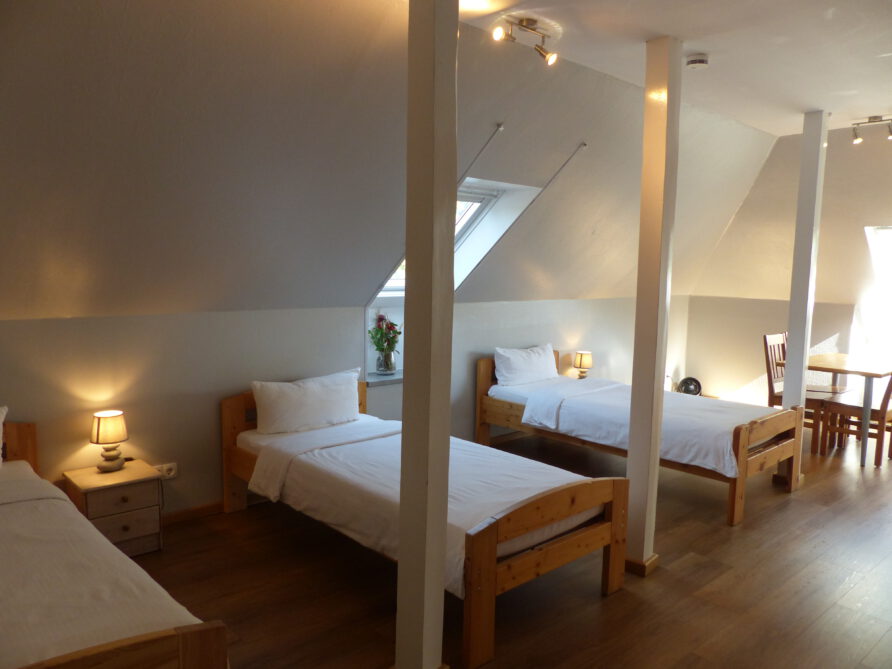 3-Bett Zimmer